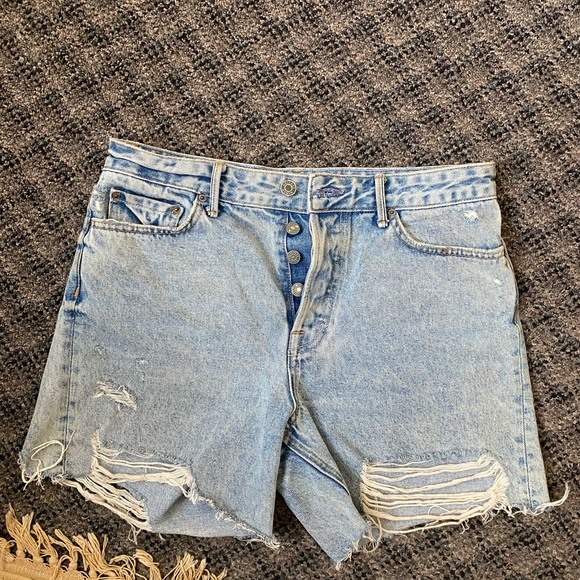 GRLFRND Jourdan Short - Picture 2 of 7